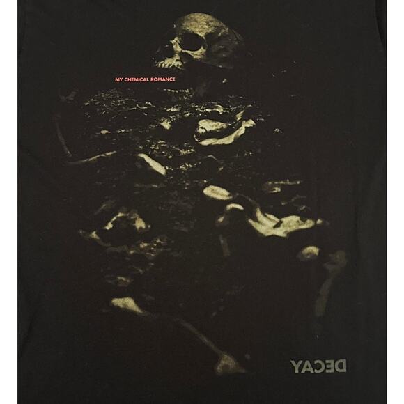 My Chemical Romance 2022 Tour Decay Long Sleeve Shirt Black Skull Graphic Large - Picture 14 of 14